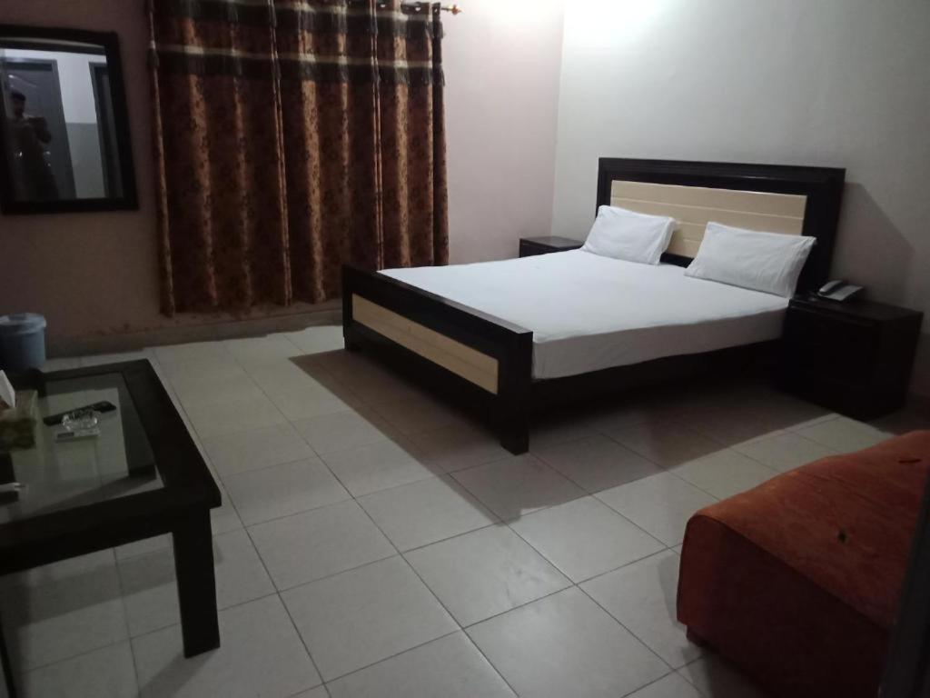Zaib Guest House E-11 Islamabad Eksteriør bilde